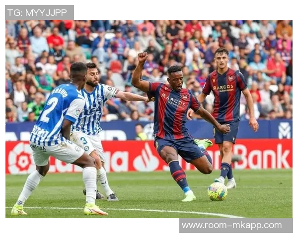 莱万特回应皇马状态无关紧要未来交锋依旧保持自我风格