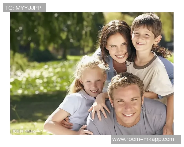 亚马尔父亲自述年轻时艰辛生活为家庭努力捡纸皮卖钱的故事